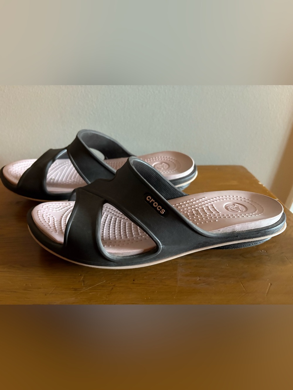 CROCS Women's Sandals with Pink Footbed